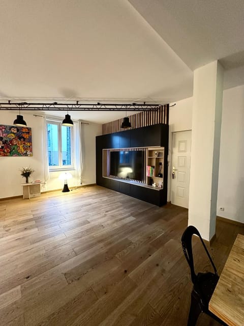 LOFT en centre ville de Marseille Apartment in Marseille