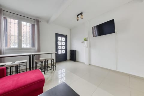 Cosy house Villa in Aubervilliers