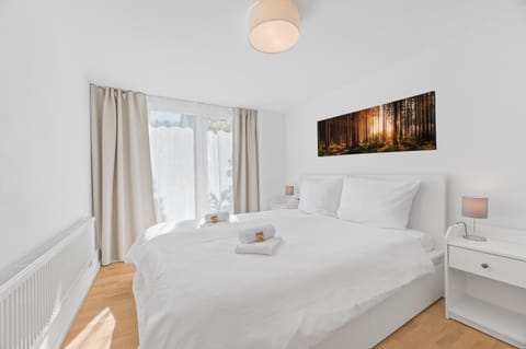 FEEL HOME Apartments Condo in Böblingen