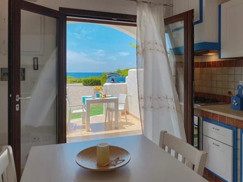 Balcony/Terrace, Kitchen or kitchenette, Dining area, Sea view