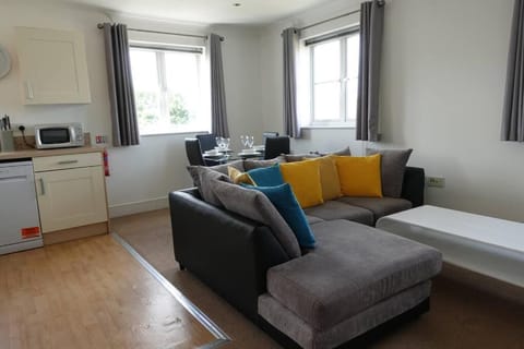 Guest Homes - Axial Apartment Eigentumswohnung in Colchester