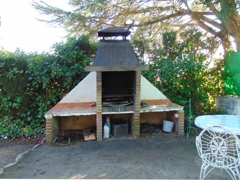 BBQ facilities, BBQ facilities