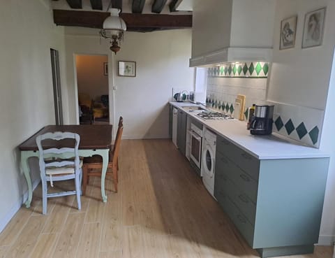 Kitchen or kitchenette, kitchen