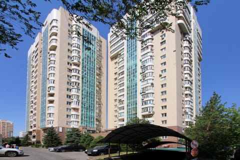 Property building, Day, Neighbourhood, Street view