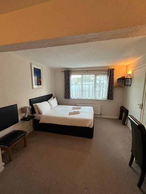 Capri Guest House Bed and Breakfast in Paignton