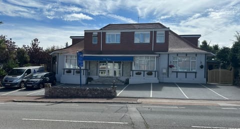 Property building, Street view, Parking