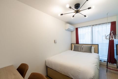 Bed, Bedroom, air conditioner