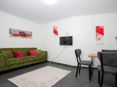 Serviceroom24 - Apartment 4 in Recklinghausen WLAN - Smart-TV - 24-7 Check-in und Küche Appartement in Herne