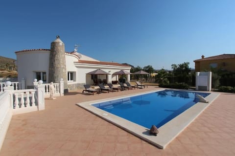 Balcony/Terrace, Swimming pool