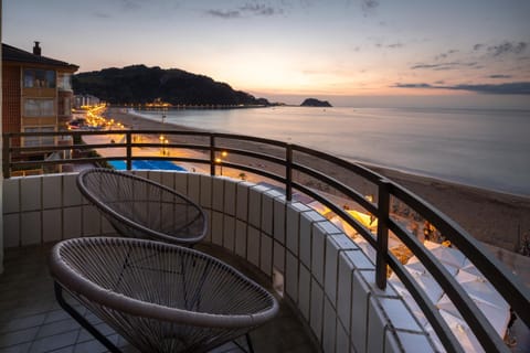 Balcony/Terrace, Beach, Sea view