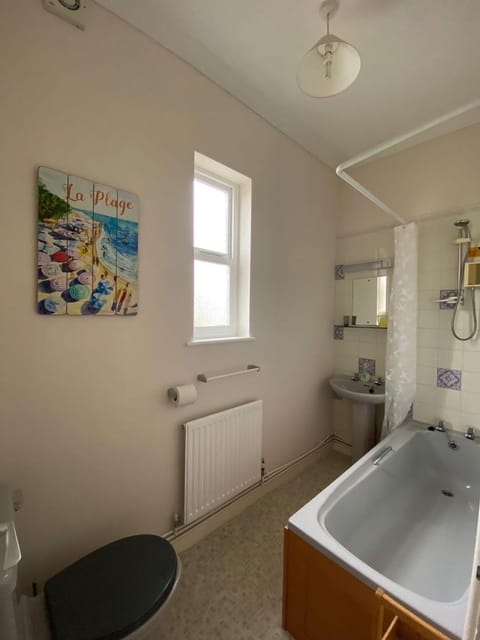 Bathroom, Bedroom