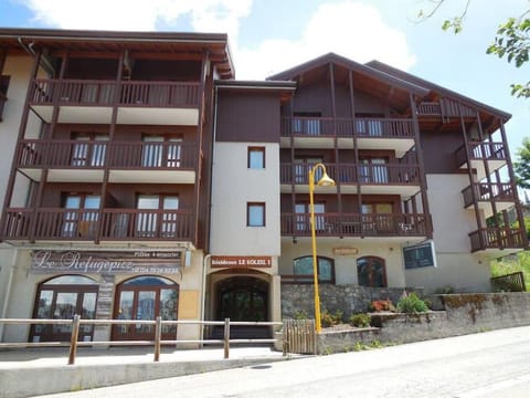 Paradiski proche vanoise express plan peisey Apartment in Landry