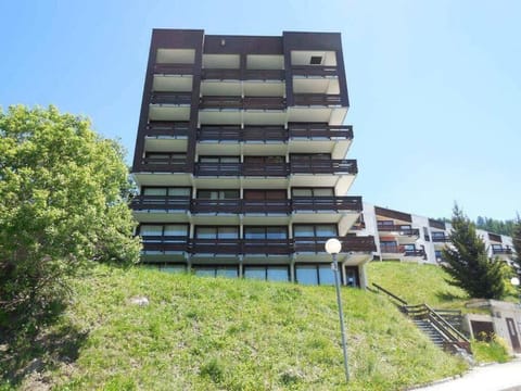 Paradiski proche des pistes plan peisey Apartment in Bellentre