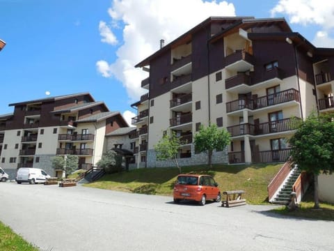 Paradiski proche pistes et commerces vallandry Apartment in Landry