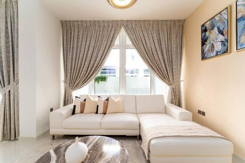 Lavish 3 Bedroom Villa Villa in Dubai