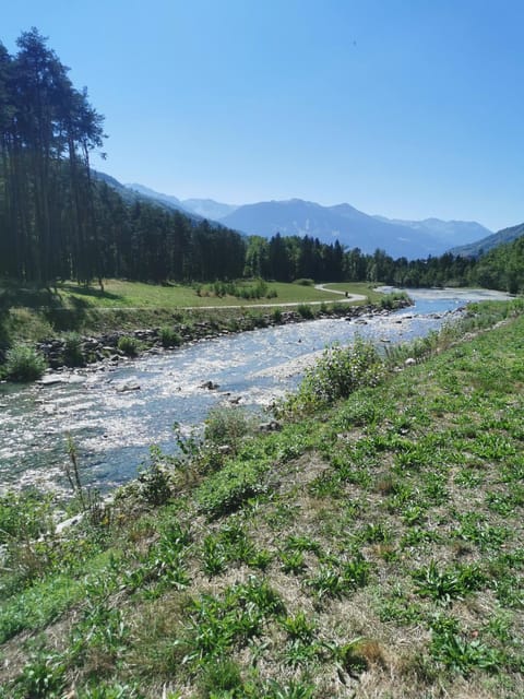 Nearby landmark, Natural landscape