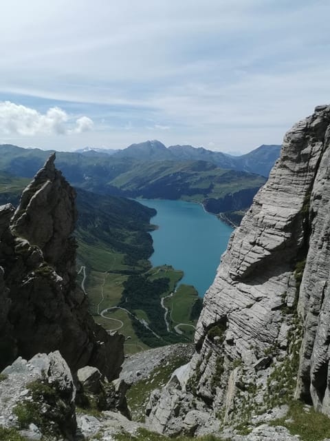 Nearby landmark, Natural landscape