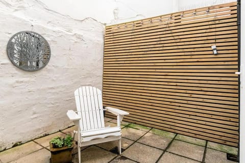 Beautiful little Townhouse situated in Brighton's Regency Conservation Area Apartment in Hove