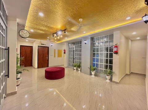 The First Floor- Luxury HOMESTAY Like HOTEL Location de vacances in Lucknow