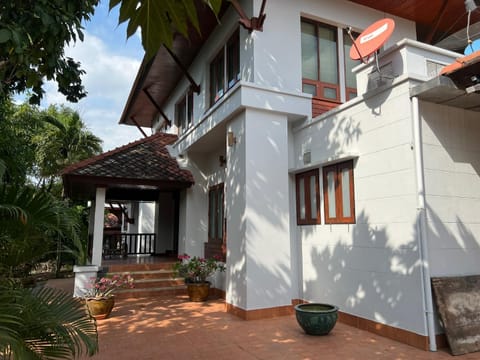 Mekong Jewel River View Bed and Breakfast in Vientiane Prefecture, Laos