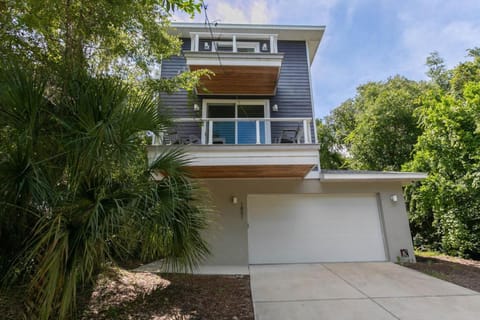 Treehouse By the Sea House in Saint Augustine