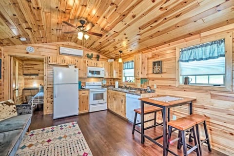 Mammoth Cave Cabin Rentals 2 Casa in Nolin Lake