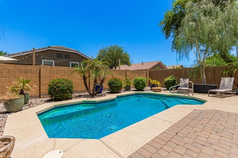 Serenity Haven with Private Pool in Gilbert Villa in Gilbert