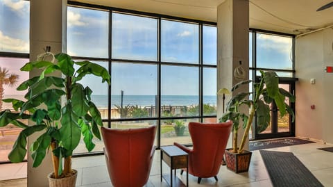 Seating area, Sea view