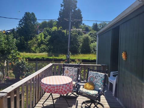 Cozy, Private Guest House With Fast Internet Pousada com café da manhã (B&B) in Birch Bay