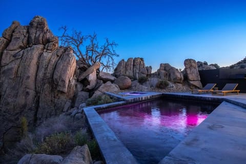 Black Desert House ft in Architectural Digest Maison in Yucca Valley