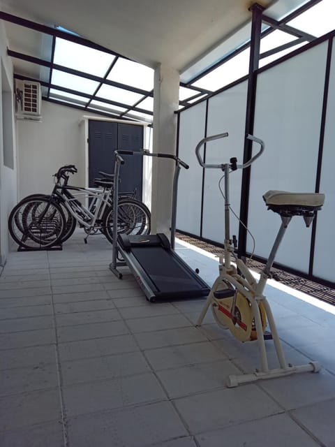 Fitness centre/facilities, Cycling