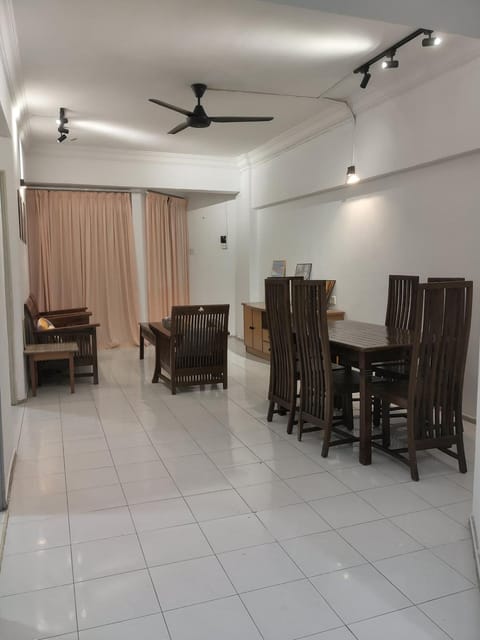 Golden Straits Villas Appartamento in Port Dickson