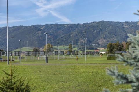 Camping Sportzentrum Zeltweg - a silent alternative Campeggio /
resort per camper in Spielberg
