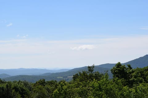 Southcrest Overlook by VCI Real Estate Services Apartment hotel in Beech Mountain