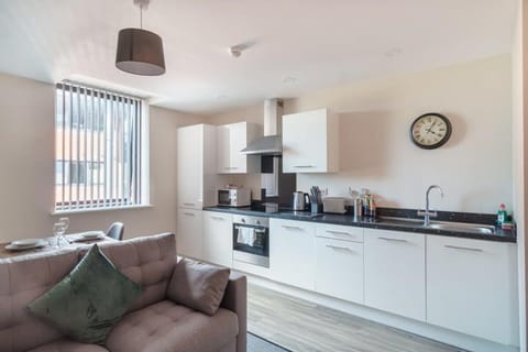 Contemporary 1 Bed Manchester Apartment Apartment in Salford