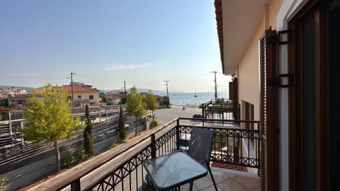 Liberty apartment with 3 balconies Wohnung in Samos Prefecture