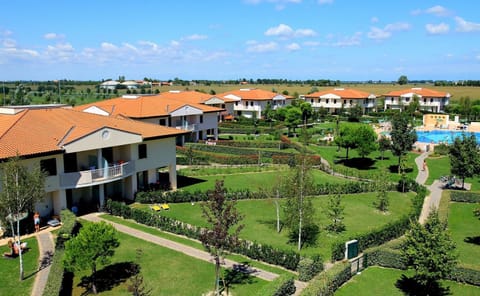 Bird's eye view, Garden view