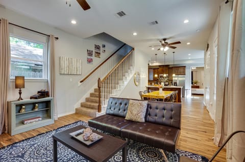 Pet-Friendly Tomball Home Walk to Main Street! Maison in Tomball