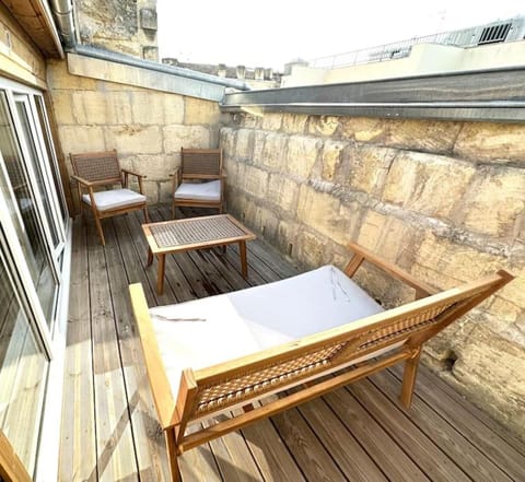 Hypercentre - 4pers - clim - terrasse - Netflix Apartamento in Fronsac