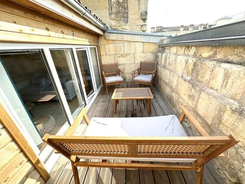 Hypercentre - 4pers - clim - terrasse - Netflix Apartamento in Fronsac