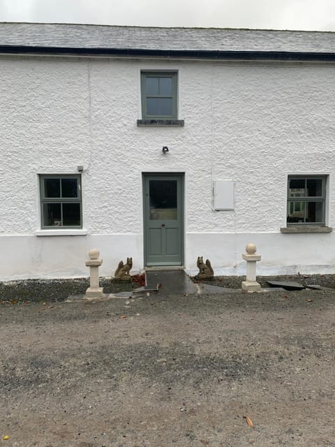 Gurteen farm house House in County Kilkenny