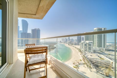 Mangrove Place, Reem Island, Abu Dhabi - Mint Stay Condo in Abu Dhabi