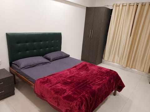 JUST HOME PRIVATE ROOMS Bed and Breakfast in Pune