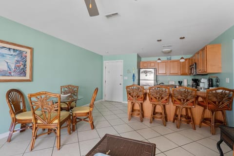 Nw Vacation Rental Condo W Pool & Ocean Views Maison in North Wildwood