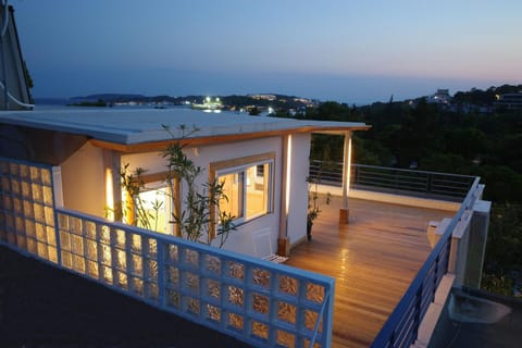 Best view in the Bay! Wohnung in Vouliagmeni