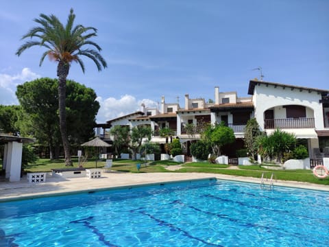 BFA - R149 Casa adosada Alorda con piscina comunitaria House in Calafell