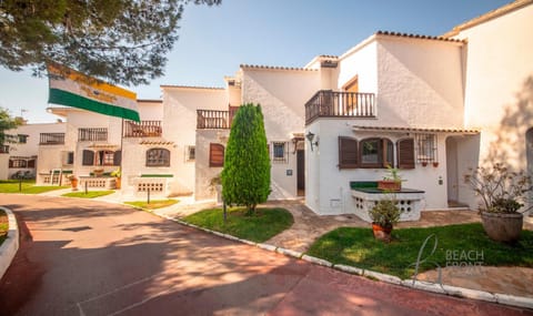 BFA - R149 Casa adosada Alorda con piscina comunitaria House in Calafell