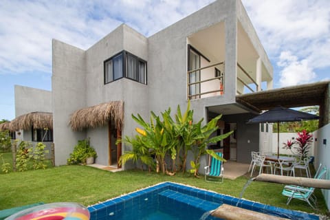 Balcony/Terrace, Seating area, Swimming pool