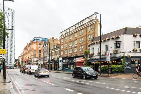 Property building, Neighbourhood, City view