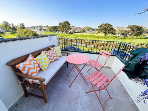 Riverside home by Camel Trail in Cornwall House in Wadebridge